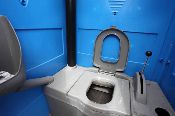 Best VIP or Luxury Restroom Trailers  in Hillside Lake, NY